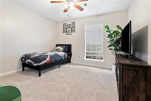 115 Aberdeen Dr — Photo 21