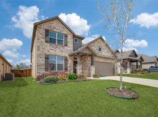 2831 Trail Head Dr, Corinth, TX 76210