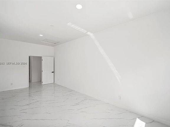 4th image of 5635 Pierce St