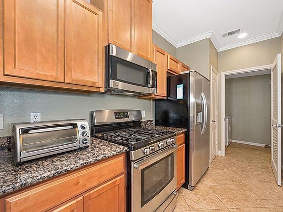 5th image of 1307 Milano Dr Unit 1