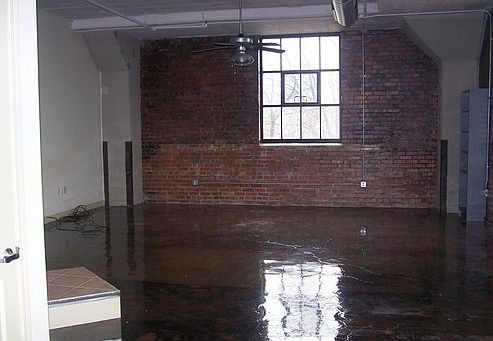 2nd image of 3030 E 63rd St APT 213