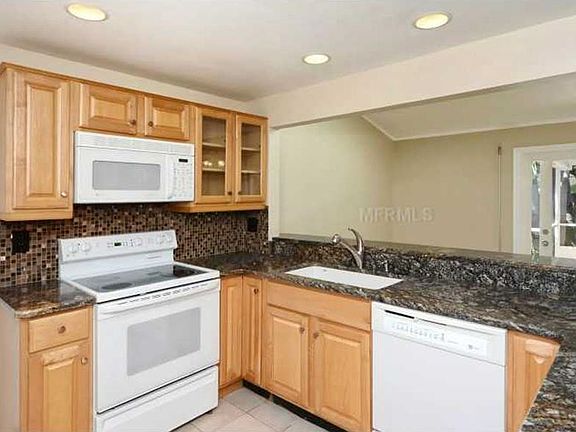 4th image of 5230 Cape Leyte Dr
