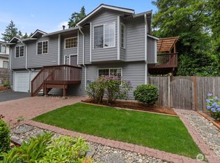 12057 20th Avenue NE, Seattle, WA 98125