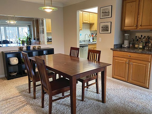 3rd image of 1257 Island Dr APT 103