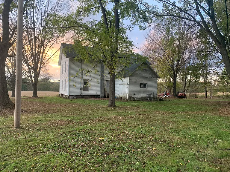 3922 Riverside Dr — Photo 10