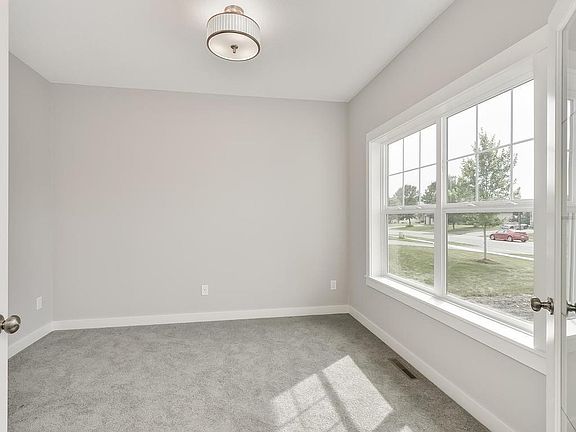 4th image of 1787 200th Ave NW
