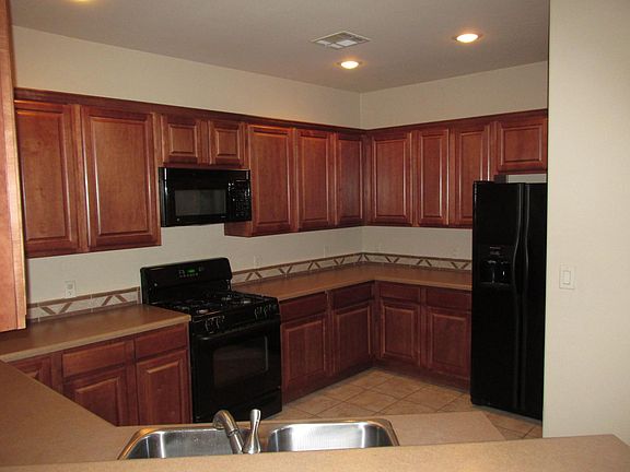 4th image of 1322 Mission Nuevo Dr APT C