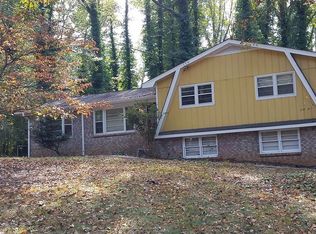 1493 Hickory Dr, Acworth, GA 30102