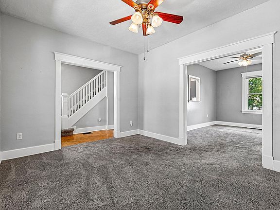 4th image of 4316 Decoursey Ave
