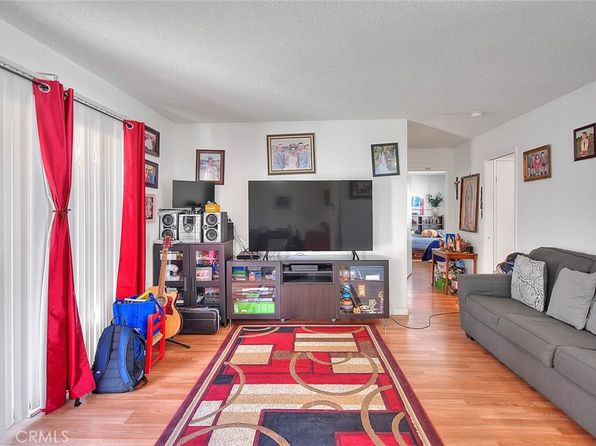 riverside-california-331553148 picture