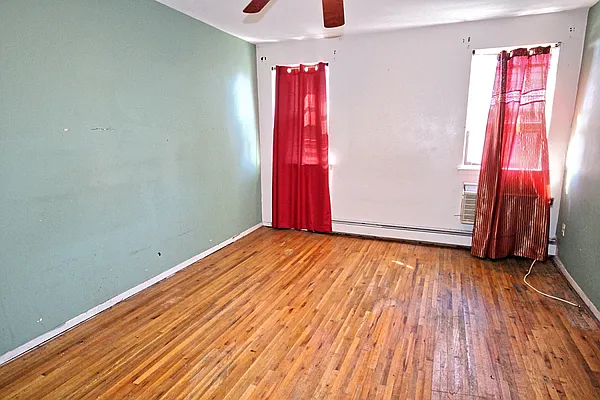 Sold by Bergen Basin Real Estate | media 11