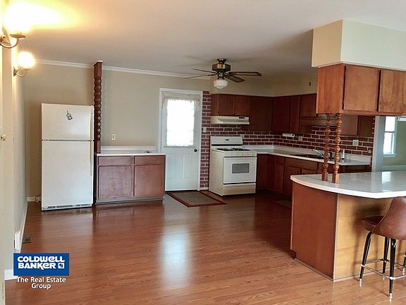 4th image of 713 E Norris Dr