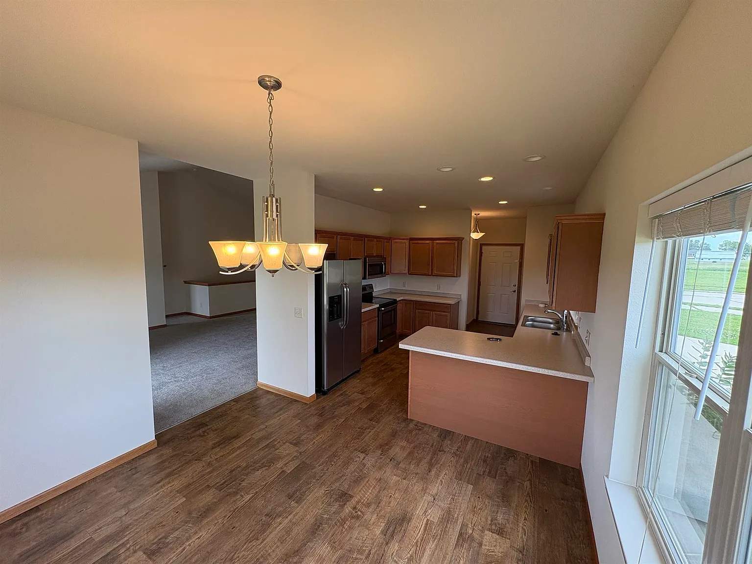 611 Sturges St / 710 Siesta St, Columbus, WI 53925 — Photo 2