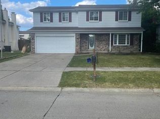 14622 Annapolis Dr, Sterling Heights, MI