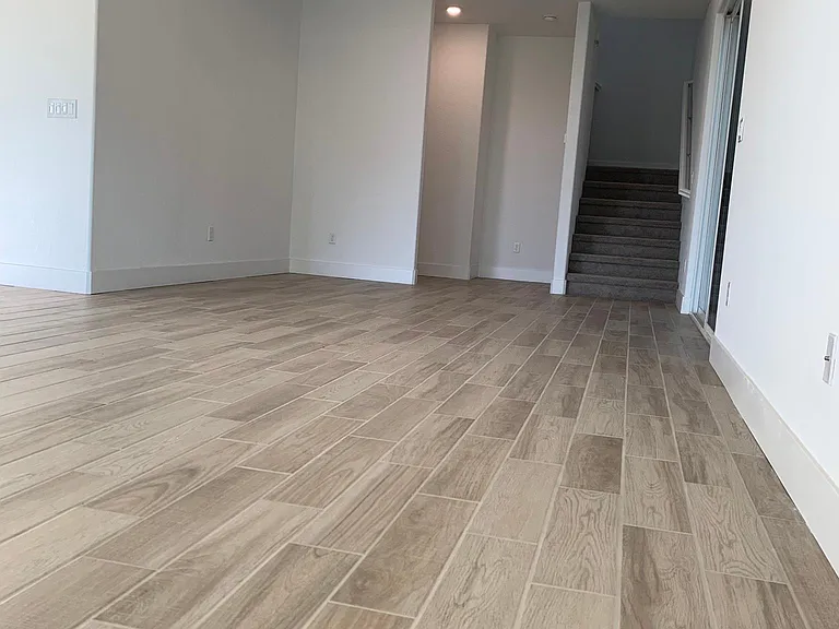 2675 E Teaberry Dr — Photo 14