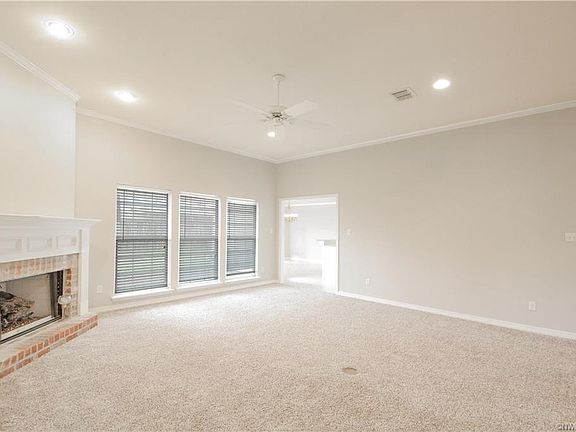5th image of 10528 Plum Creek Dr