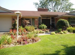 31196 Churchill Dr, Beverly Hills, MI