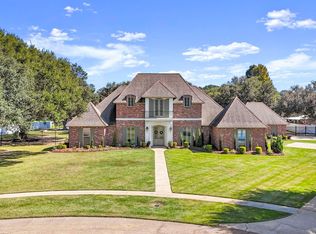 35000 Harmony Ln, Denham Springs, LA 70706