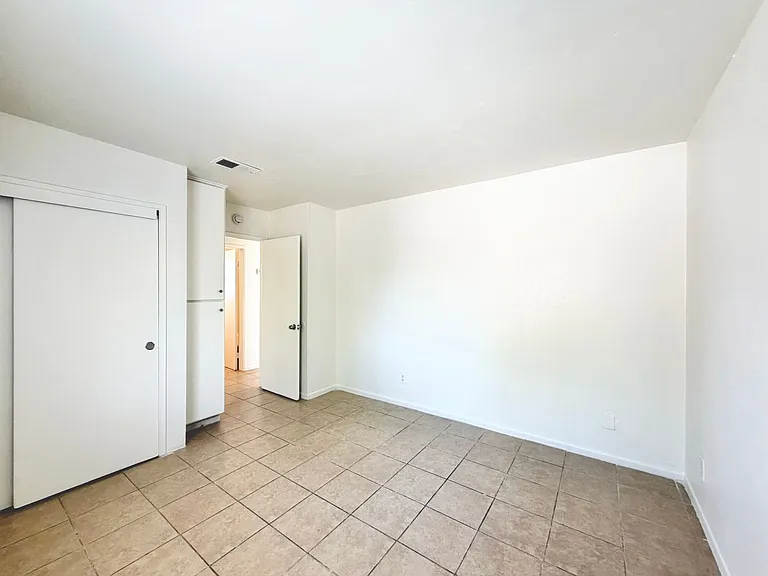 32425 Rancho Vista Dr #A — Photo 12
