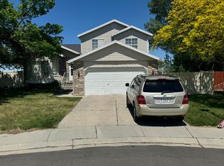 5741 S Welch Cir, Salt Lake City, UT 84118