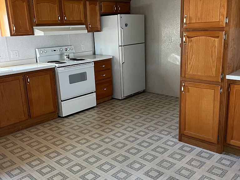 3951 S Mentor Ave #58 — Photo 4