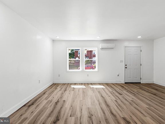 5th image of 1415 Ridley Ave