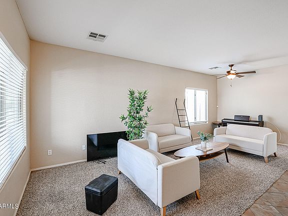 4th image of 3419 S 87TH Drive