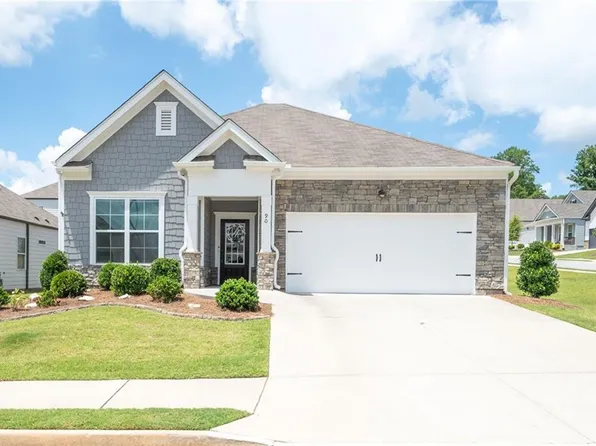 90 Four Seasons Blvd, Dallas, GA 30132