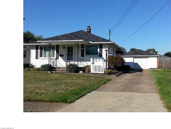 2nd image of 3052 Chris Ave