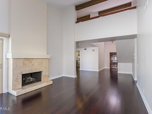 5th image of 629 Greenmeadow Ln