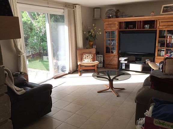 4th image of 3655 Glenbrooke Ln