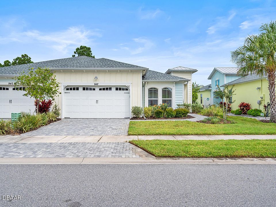 1st image of 942 Attitude Ave