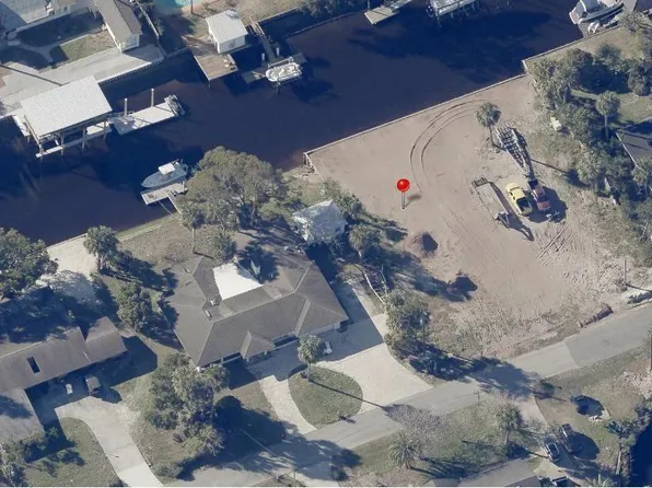 3322 QUEEN PALM Drive, Jacksonville Beach, FL 32250