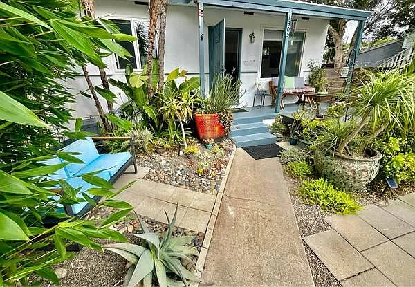 1305 Kerr Way — Photo 9