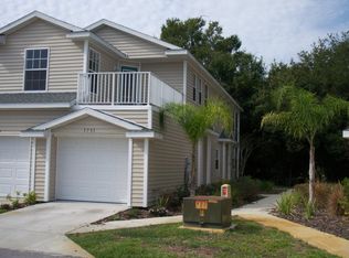 1731 Hammocks Ave, Lutz, FL 33549