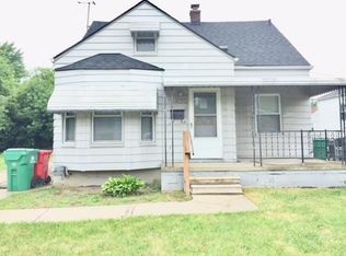 22792 Piper Ave, Eastpointe, MI 48021