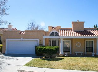 8216 Eagle Rock Ave NE, Albuquerque, NM 87122