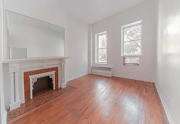 1st image of 60 W 91st St #1