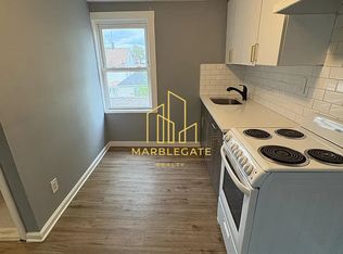 11 Cliff Hill Pl #33, Newark, NJ 07106