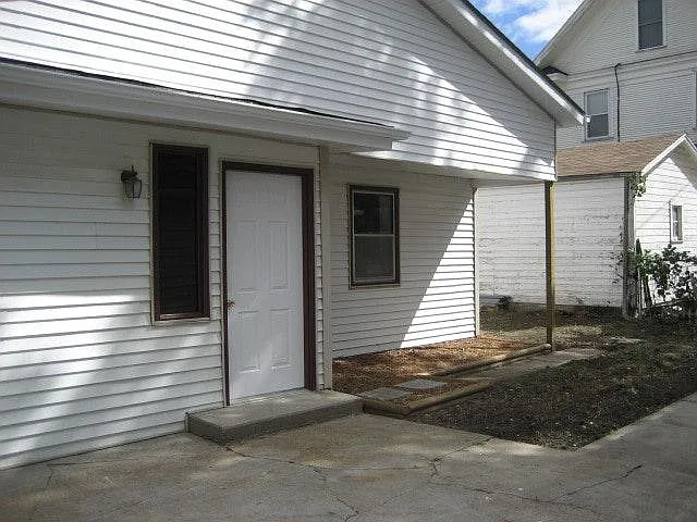 415 N 31st St — Photo 5