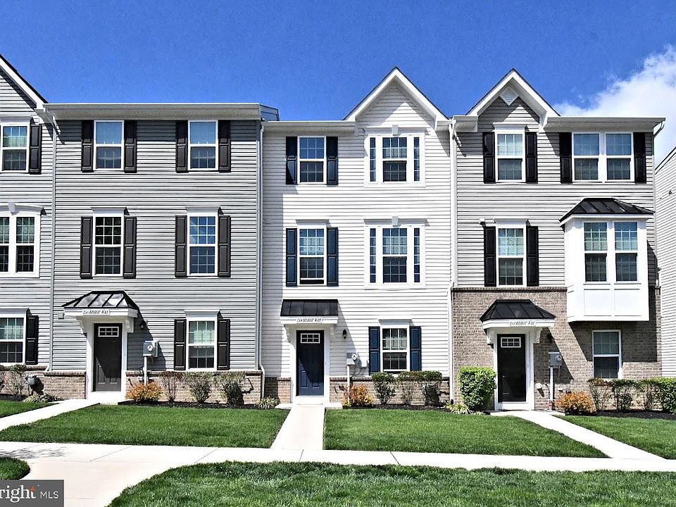 1st image of 158 Bishop Way