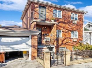 4718 21st Ave, Astoria, NY 11105