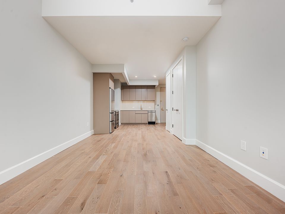 1st image of 262 9th St #307