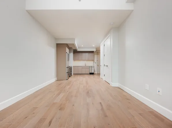 262 9th St #307, Brooklyn, NY 11215