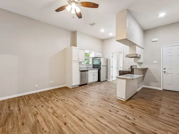 778 N Belknap St #101, Stephenville, TX 76401