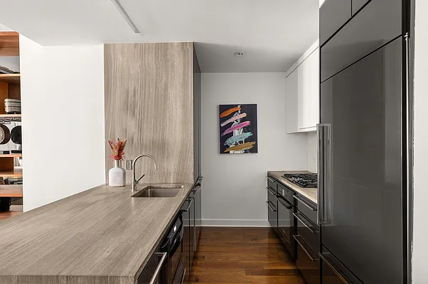 Sold by Compass | media 6