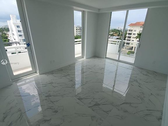 4th image of 1150 NE 102nd Street Ter #Penthouse 5
