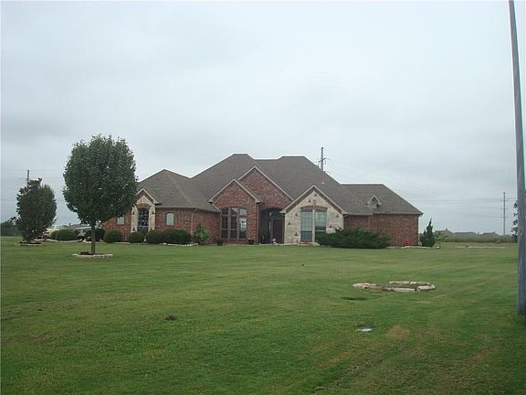 2nd image of 2327 W Alamosa Dr