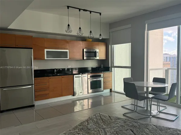 244 Biscayne Blvd APT 3905, Miami, FL 33132