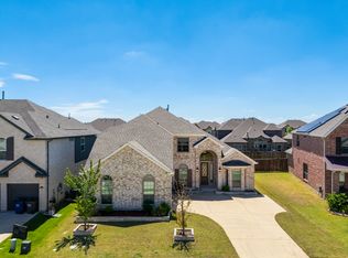 6040 Liverpool St, Roanoke, TX 76227